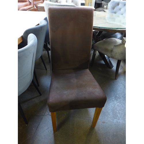 1474 - A black and cream marble effect dining table with a set of six brown leather effect dining chairs