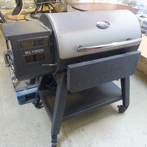 1601 - Large wood pellet grill, original RRP £624.99 + VAT (4178-26) *This lot is subject to Vat