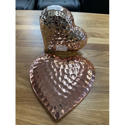 1489 - Two Rose Gold dimple effect love heart shaped ornaments