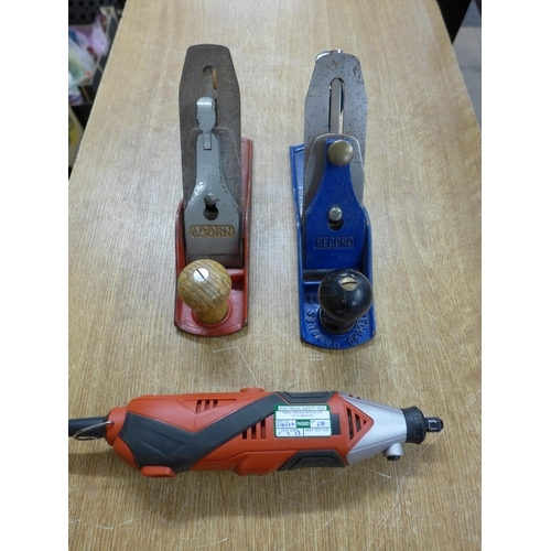 2019 - Two wood planes:- Acorn No. 4 and Record No. 4, and Wilko rotary tool in metal box