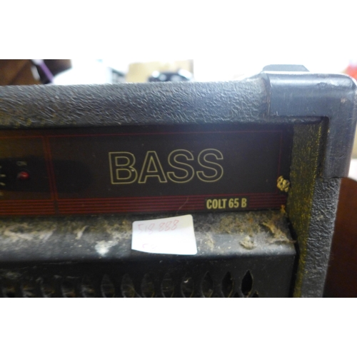 2999 - A Carlsbro Colt 65B bass amp