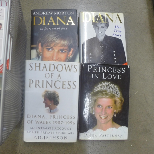 1047 - Nineteen Princess Diana related books and other Royal related books **PLEASE NOTE THIS LOT IS NOT EL... 