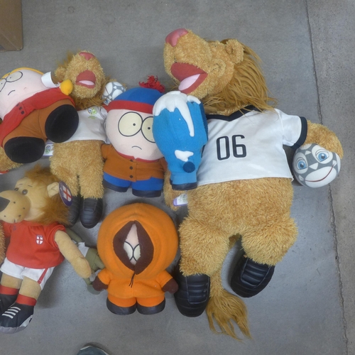 1068 - A collection of soft toys; South Park, Roland Rat, Womble, etc. **PLEASE NOTE THIS LOT IS NOT ELIGIB... 