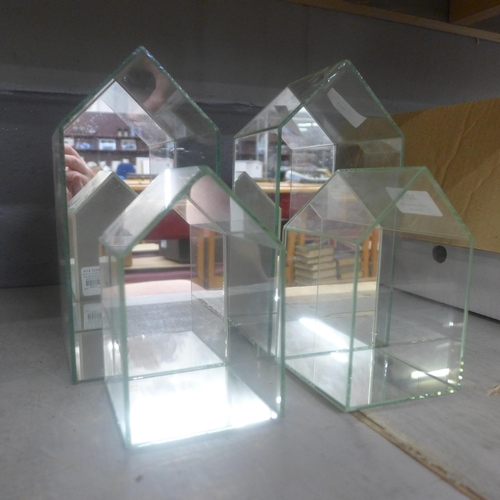 1076 - Two pairs of mirror and glass display units, 15cm and 22cm **PLEASE NOTE THIS LOT IS NOT ELIGIBLE FO... 