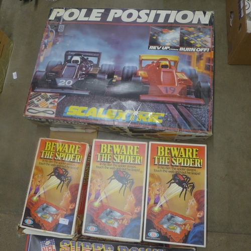 1081 - Pole Position Scalextric, two Peter Pan Super Bowl games and three Beware The  Spider games, a/f **P... 