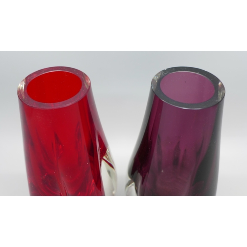 613 - A pair of 1970s Whitefriars lobed vases in aubergine and ruby red, designed by Geoffrey Baxter, patt... 