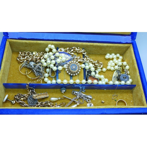 642 - A box of costume jewellery including 3.5g of 9ct gold