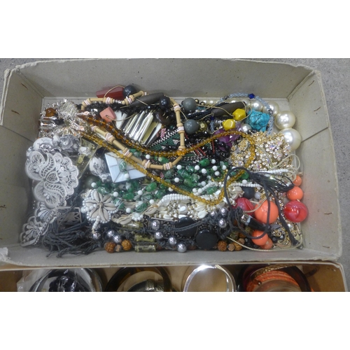 712 - Approximately sixty items of costume jewellery