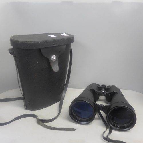 735 - A pair of Hilkinson 20x80 binoculars, cased