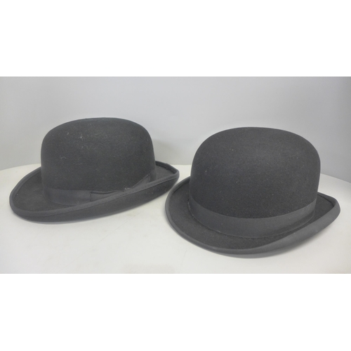 762 - Two bowler hats, one by Lincoln Bennett