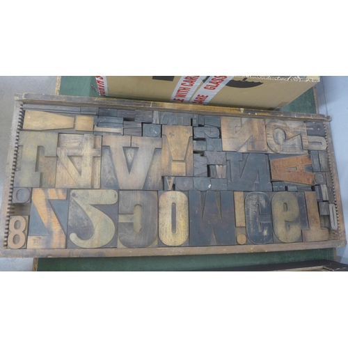 770 - A drawer of wooden printer's blocks