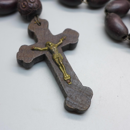 845 - A monk's wooden rosary