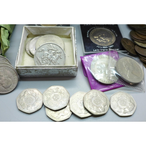 846 - A collection of coins including commemorative crowns