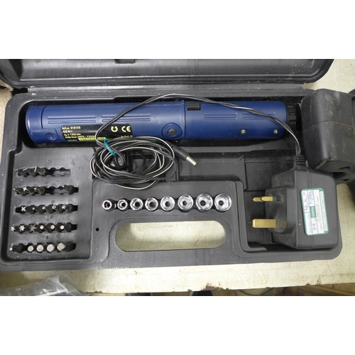 2004 - A box of power tools,  including a Draper drill 41571,a Bosch jigsaw 06033329042, Black and Decker s... 