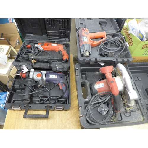 2014 - Four power tools and a Mikita drill set