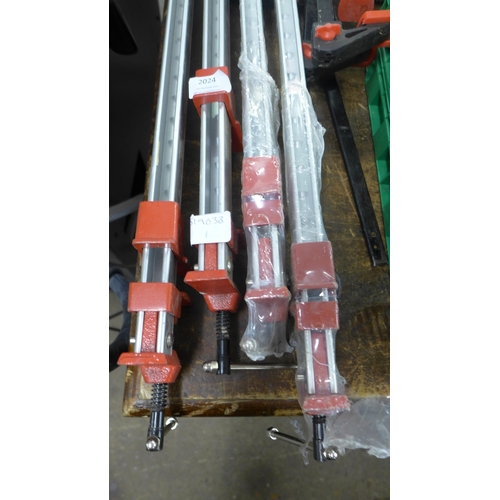 2024 - 4 Sash clamps and 2 Amtech clamps