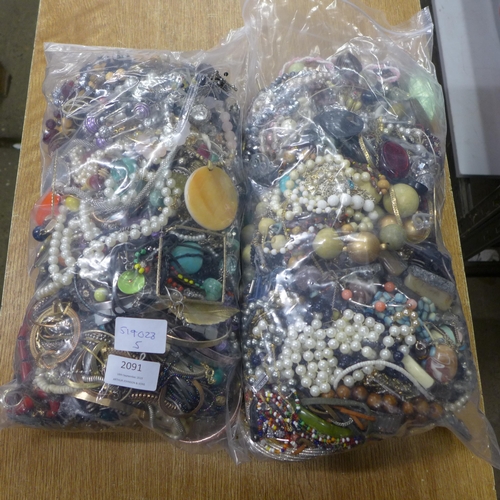 2091 - 2 Bags of costume jewellery