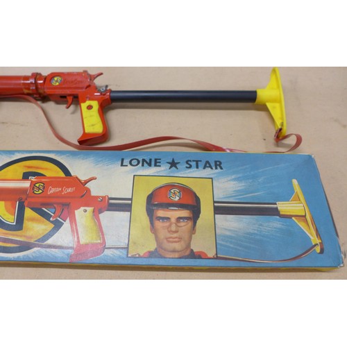 727 - A rare Captain Scarlet Anti-Mysteron rifle, boxed