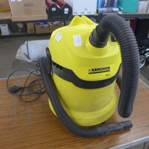 2353 - A Karcher WD2 vacuum cleaner