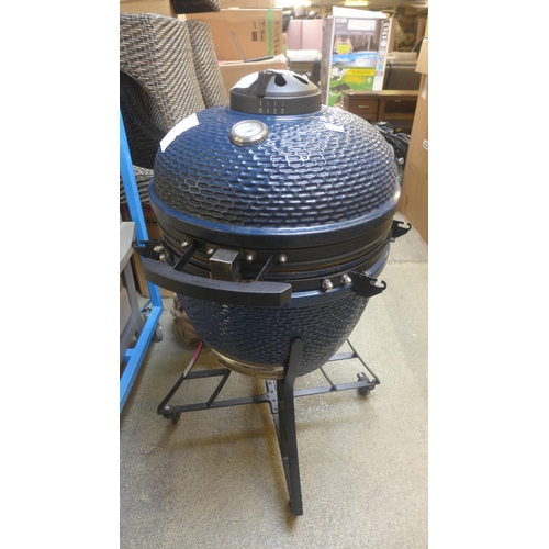 1582 - A Blue 24  Kamado Grill Rtv inc Cover, original RRP £666.66 + vat (4182-17) *This lot is subject to ... 