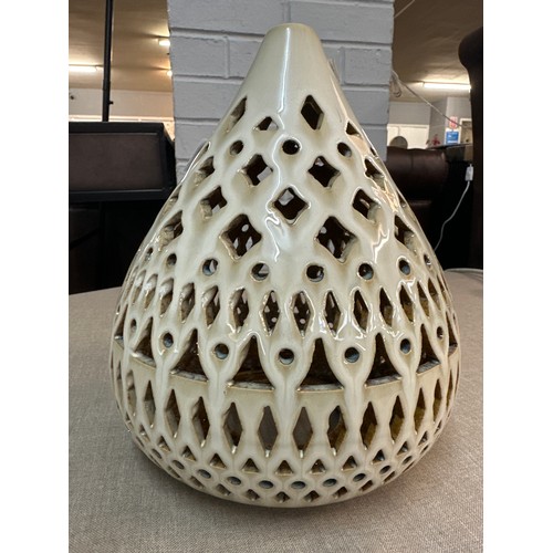 1414 - An Azra porcelain lantern, H 25cms - suitable for outdoor use (505941369613820)   #