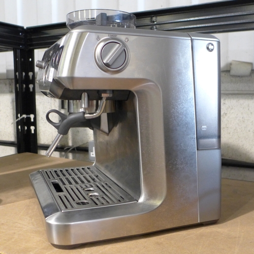 3008 - Sage Pump Coffee Machine, original RRP £449.99 + VAT (303-257) * This lot is subject to VAT