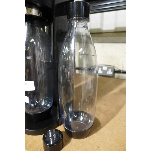 3009 - Sodastream Machine (303-279) * This lot is subject to VAT