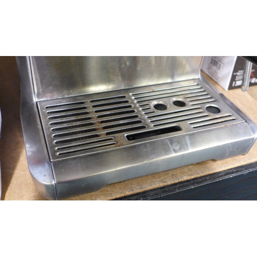 3010 - Sage Pump Coffee Machine, original RRP £449.99 + VAT (303-256) * This lot is subject to VAT