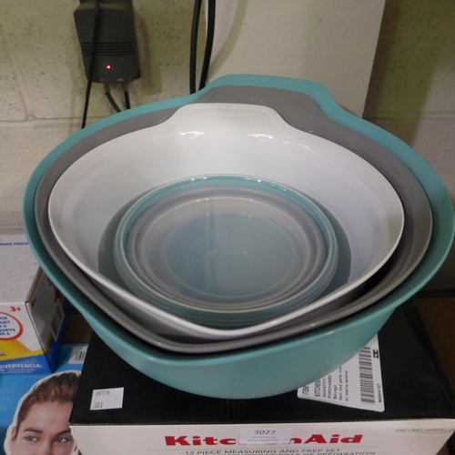 3027 - Kitchenaid Measure & Prep Bowls (303-374) * This lot is subject to VAT