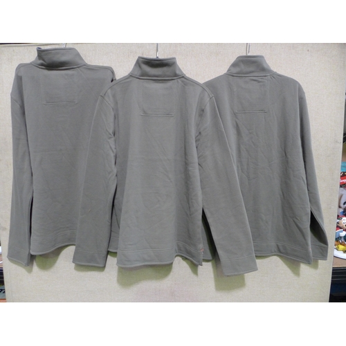 3052 - Three men's green pullovers by Crew Clothing, sizes S & M  * This lot is subject to VAT