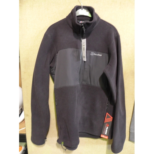 3056 - Men's grey Nike hoody and zip-up Berghaus fleece - mixed sizes  * This lot is subject to VAT