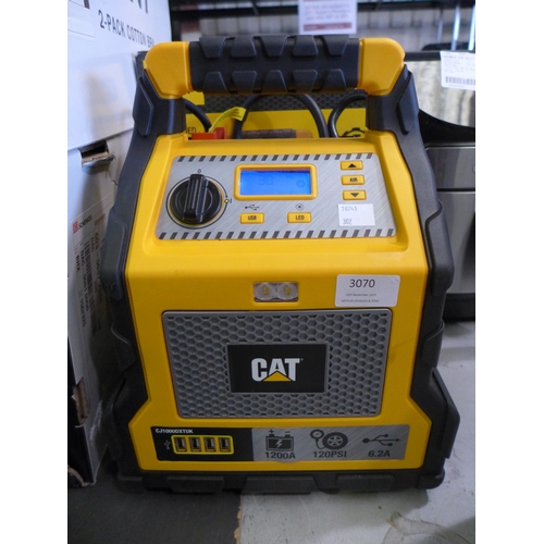 3070 - Cat Jump Starter 1200 Amp  (302-46)  * This lot is subject to vat