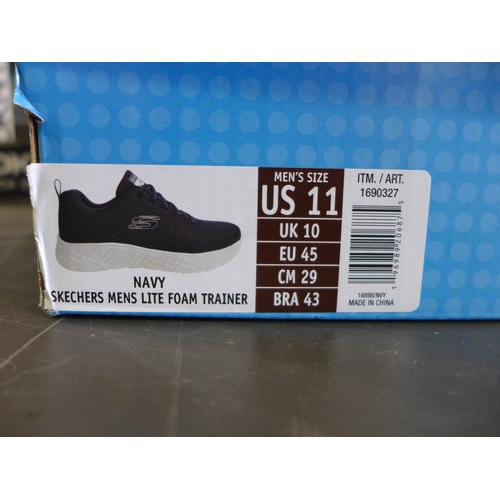 3073 - Men's navy Skechers - UK Size 10  * This lot is subject to VAT