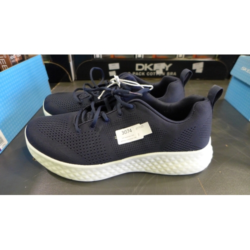 3074 - Men's navy Skechers - UK Size 10  * This lot is subject to VAT