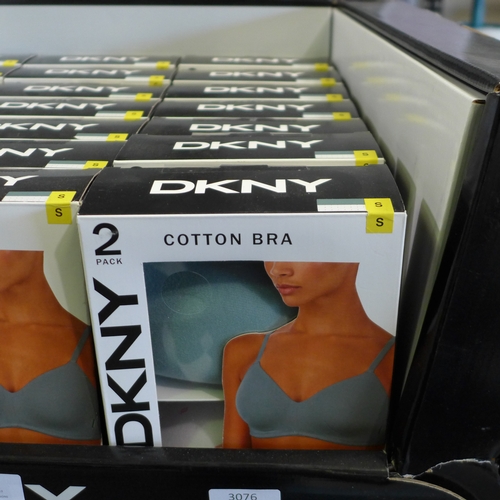 3076 - Quantity of ladies green and grey DKNY cotton bras - Size S  * This lot is subject to VAT