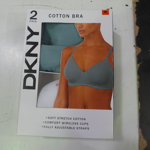 3092 - Quantity of ladies green and grey DKNY cotton bras - Size M  * This lot is subject to VAT