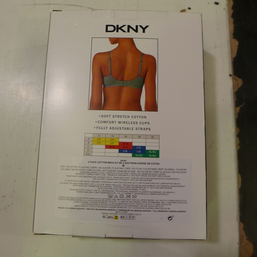 3092 - Quantity of ladies green and grey DKNY cotton bras - Size M  * This lot is subject to VAT