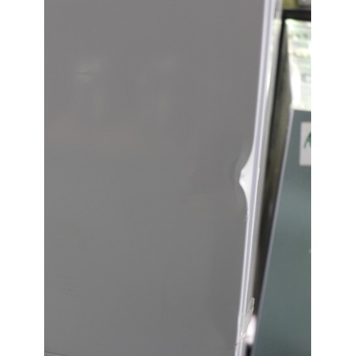 3051 - CDA 60/40 Integrated Fridge Freezer (Frost Free)