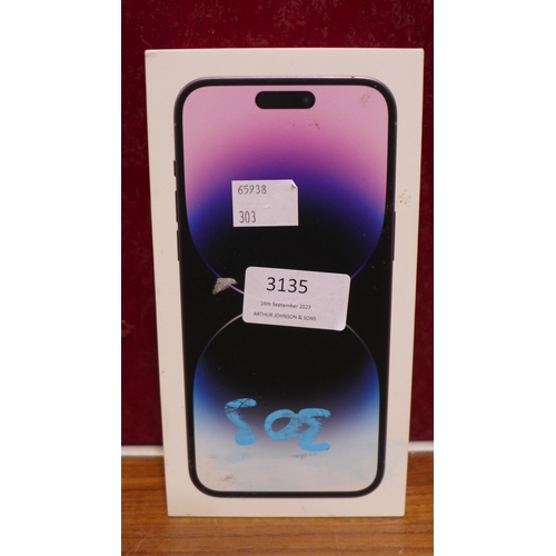 3135 - Apple IPhone 14 Pro Max Deep Purple Mobile Phone - 256GB - model no:- MQ9X3ZD/A, original RRP £1054.... 