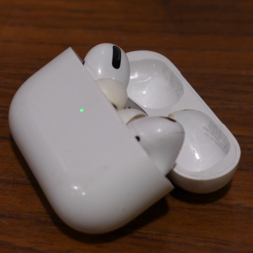 3142 - Apple Airpods Pro 2nd Gen - model no:- MQD83ZM/A, original RRP £189.99 + VAT  (303-58) * This lot is... 