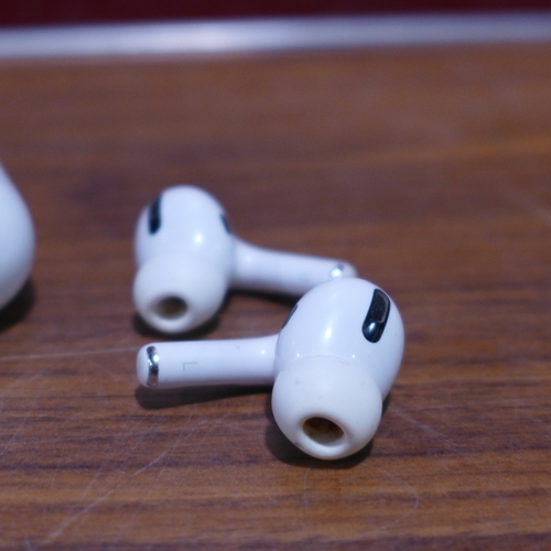 3142 - Apple Airpods Pro 2nd Gen - model no:- MQD83ZM/A, original RRP £189.99 + VAT  (303-58) * This lot is... 