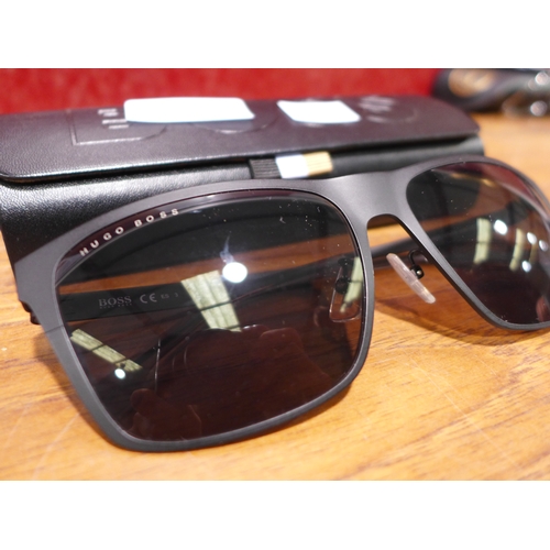 3160 - Hugo Boss Black Plastic Sunglasses, original RRP £107.86 + VAT    (303-49) * This lot is subject to ... 