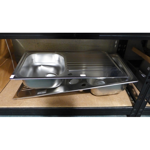 3201 - Blanco Tipo Stainless Steel Sink 1.0 Bowl with Drainer (Damaged) and Blanco 1.5 S/Steel Sink * This ... 