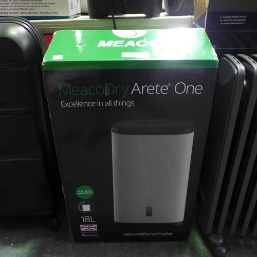 3359 - Meaco Dehumidifier 18L - No Remote , Original RRP £189.99 + vat             (302-21)  * This lot is ... 