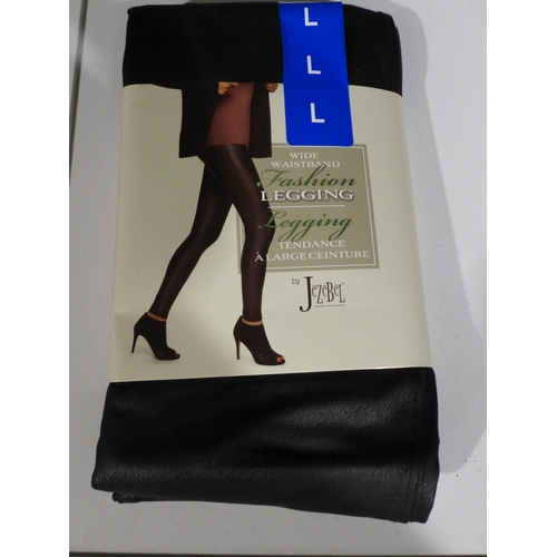 3388 - Quantity of ladies black leggings - size L  * This lot is subject to VAT