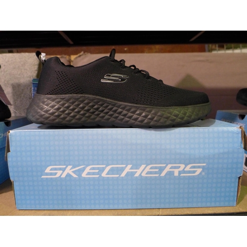 3417 - Men's black Skechers - UK size 10  * This lot is subject to VAT