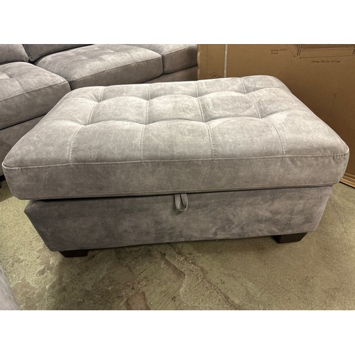 1513 - A Thomasville Kylie Corner with Storage Ottoman, original RRP £958.33 + VAT (4184-15) *This lot is s... 