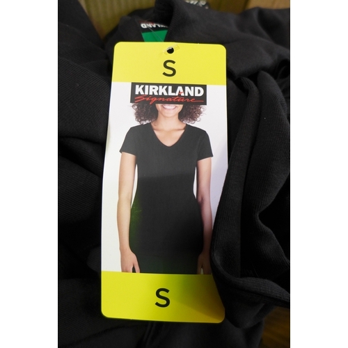 3094 - Quantity of ladies Kirkland Signature, black, cotton t-shirts - mixed sizes  * This lot is subject t... 