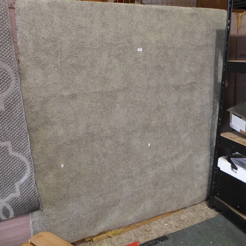 3422 - Plush Step Grey Area Rug  5ft X 7Ft   (302-621)  * This lot is subject to vat