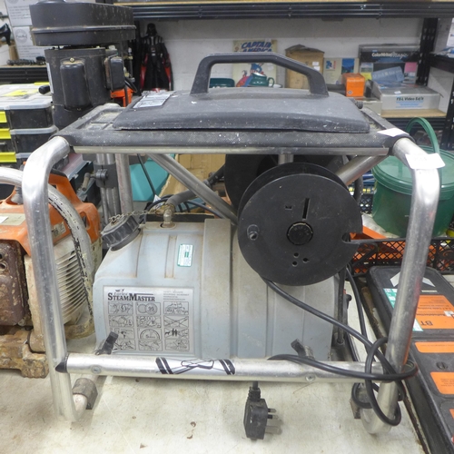 2014 - An Earlex pressure steamer (model no. LMB230V)